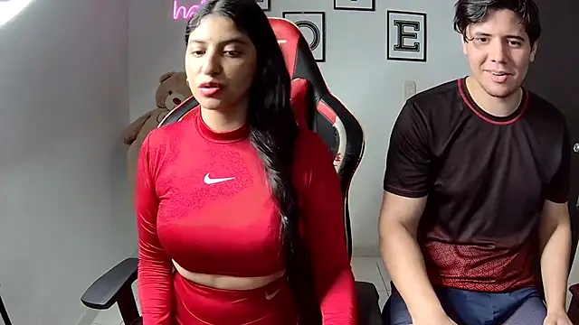 Snapshot of kim_sex_hot chatting on 10/21/25, 01:28 kim sex hot online show from 10/21/25, 01:28