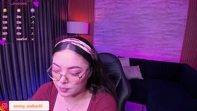 emmy walker online show from 11/11/25, 11:10