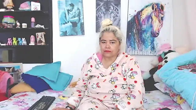 estrellita fugaz16x online show from 02/07/25, 01:01