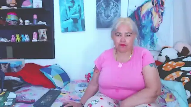 estrellita fugaz16x online show from 03/09/25, 03:22