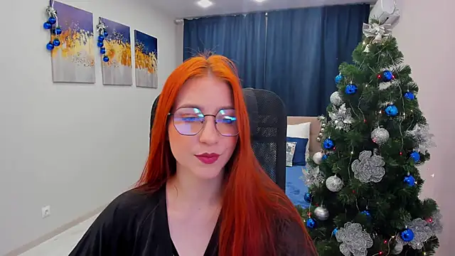 Snapshot of _FireInMySoul_ chatting on 12/17/24, 10:22 FireInMySoul online show from 12/17/24, 10:22