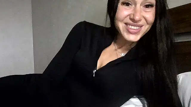 JulianaGold1 online show from 10/10/25, 08:41