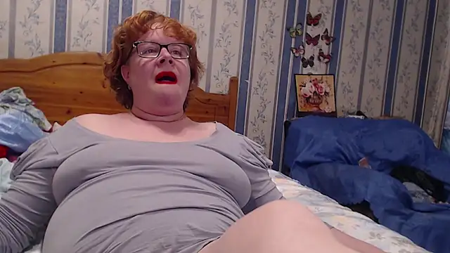 Snapshot of AMARILLIS chatting on 10/27/25, 07:40 AMARILLIS online show from 10/27/25, 07:40