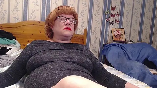 Snapshot of AMARILLIS chatting on 11/18/25, 10:03 AMARILLIS online show from 11/18/25, 10:03