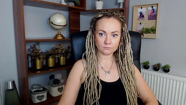 Snapshot of KayaMagic chatting on 12/11/24, 05:15 KayaMagic online show from 12/11/24, 05:15