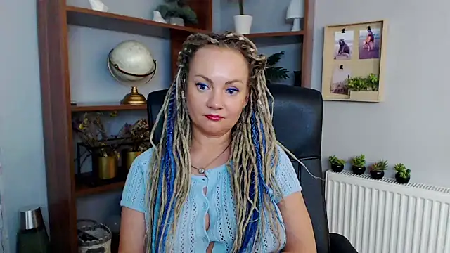 Snapshot of KayaMagic chatting on 01/08/25, 07:13 KayaMagic online show from 01/08/25, 07:13