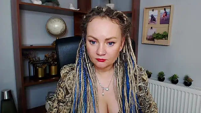 Snapshot of KayaMagic chatting on 03/06/25, 03:13 KayaMagic online show from 03/06/25, 03:13