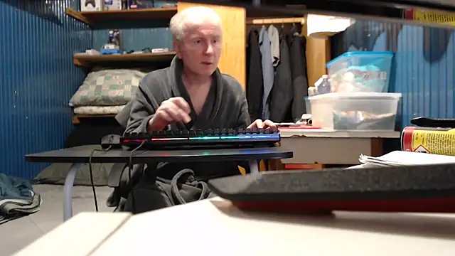 Snapshot of Vgy67Z95 chatting on 10/14/25, 09:26 Vgy67Z95 online show from 10/14/25, 09:26