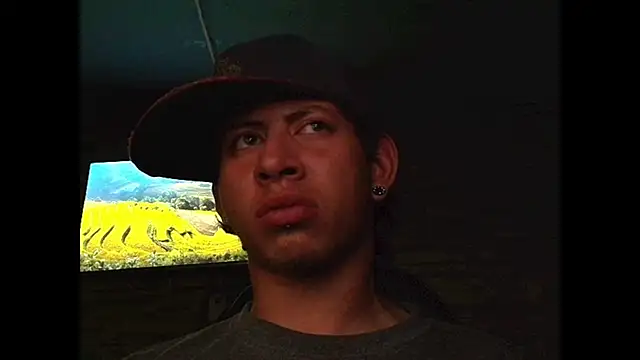 Snapshot of yefersonsijajaj chatting on 10/26/25, 03:34 yefersonsijajaj online show from 10/26/25, 03:34