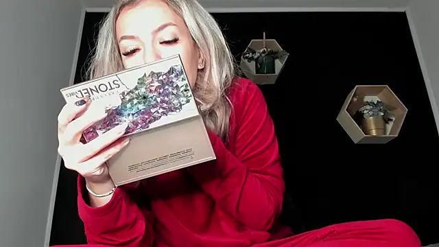 Alesys69 online show from 11/10/25, 04:22