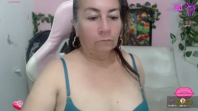 stepmother 105 online show from 10/18/25, 02:40