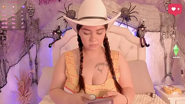 Snapshot of hasret_sesim chatting on 10/10/25, 03:38 hasret sesim online show from 10/10/25, 03:38