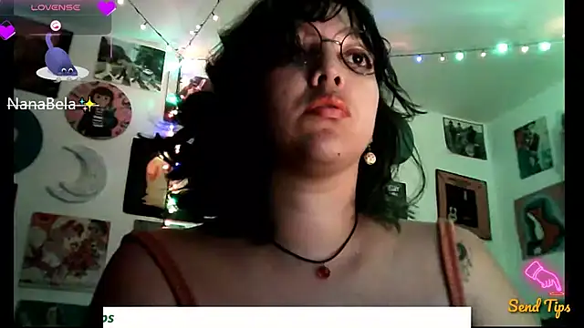 Snapshot of soynanabela28 chatting on 02/16/25, 05:15 soynanabela28 online show from 02/16/25, 05:15