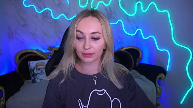 GraceCandy online show from 03/14/25, 11:53