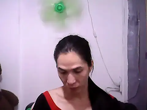 BigDickTrans online show from 11/13/25, 11:03