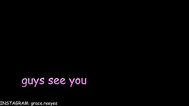 Snapshot of pamela_reyes_ chatting on 03/07/25, 08:55 pamela reyes online show from 03/07/25, 08:55