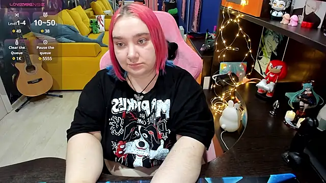 Snapshot of Softie_Sofy chatting on 01/22/25, 05:16 Softie Sofy online show from 01/22/25, 05:16