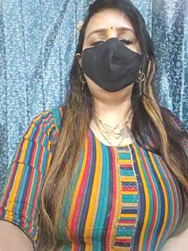 Snapshot of cute-tanvi chatting on 02/17/25, 01:04 cute-tanvi online show from 02/17/25, 01:04
