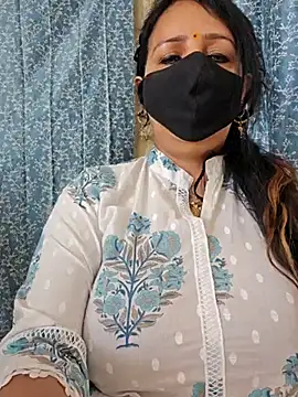 Snapshot of cute-tanvi chatting on 03/05/25, 04:34 cute-tanvi online show from 03/05/25, 04:34