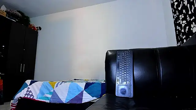 ares sexxx online show from 11/08/25, 06:29