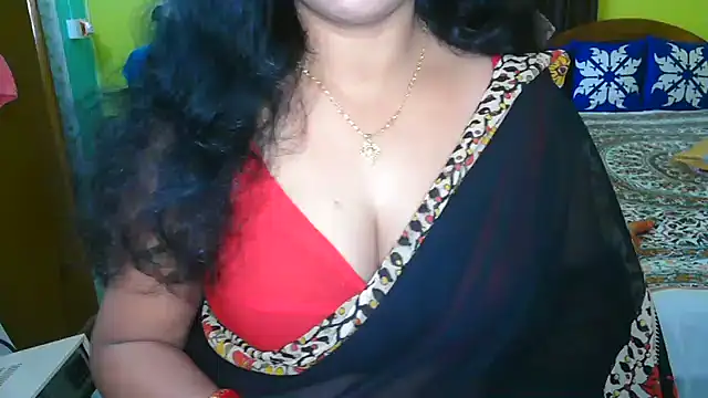 Snapshot of Anushka_21 chatting on 01/25/25, 07:39 Anushka 21 online show from 01/25/25, 07:39