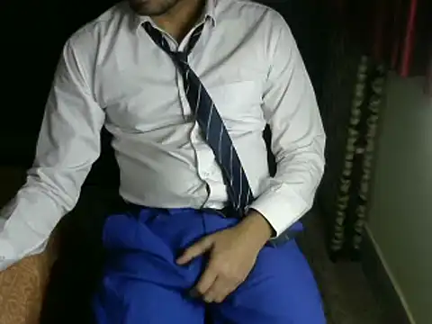 aloneboy1996 online show from 01/27/25, 05:58