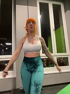 Pia July  online show from 01/14/25, 09:30