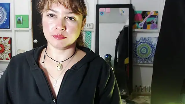 Snapshot of solamatista11 chatting on 10/10/25, 09:25 solamatista11 online show from 10/10/25, 09:25