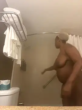 Snapshot of gypsydoll chatting on 09/26/25, 12:14 gypsydoll online show from 09/26/25, 12:14