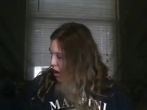 Snapshot of daddyarimm chatting on 11/12/25, 02:39 daddyarimm online show from 11/12/25, 02:39