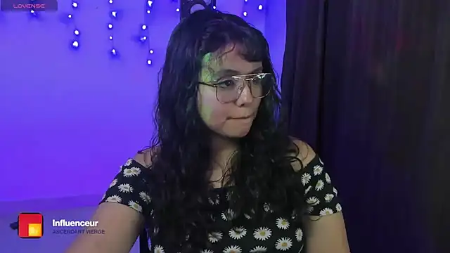 Snapshot of mary_diaz1 chatting on 03/08/25, 01:50 mary diaz1 online show from 03/08/25, 01:50