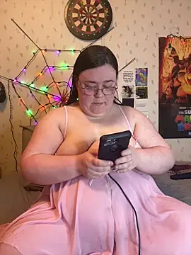 Snapshot of SexyxLexie chatting on 01/26/25, 12:01 SexyxLexie online show from 01/26/25, 12:01