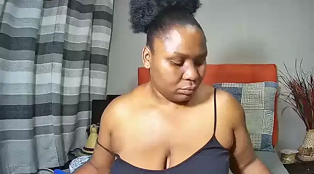 missboobsxx online show from 01/20/25, 07:46