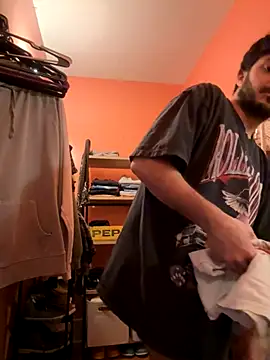 lukeychew online show from 11/16/25, 08:25