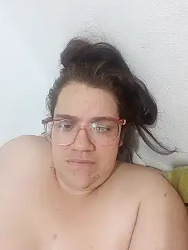 Snapshot of karlythoth@xh chatting on 11/01/25, 06:04 karlythothxh online show from 11/01/25, 06:04