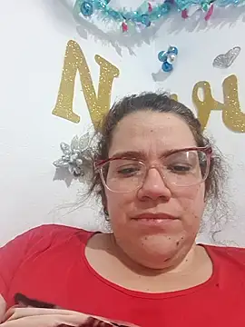 Snapshot of karlythoth@xh chatting on 11/12/25, 04:18 karlythothxh online show from 11/12/25, 04:18