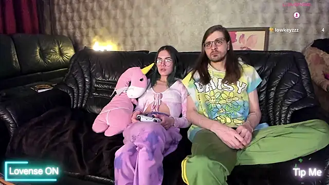 Snapshot of Milena_joline chatting on 01/17/25, 07:27 Milena joline online show from 01/17/25, 07:27