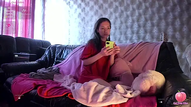 Snapshot of Milena_joline chatting on 02/16/25, 09:04 Milena joline online show from 02/16/25, 09:04