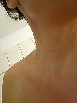 RebeccaNoble online show from 11/18/25, 01:11