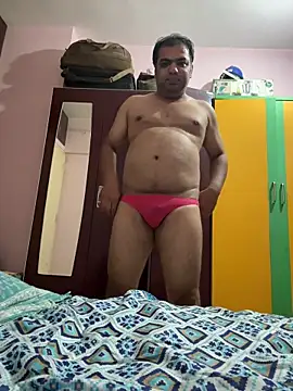 kaustubh45 online show from 03/20/25, 07:04