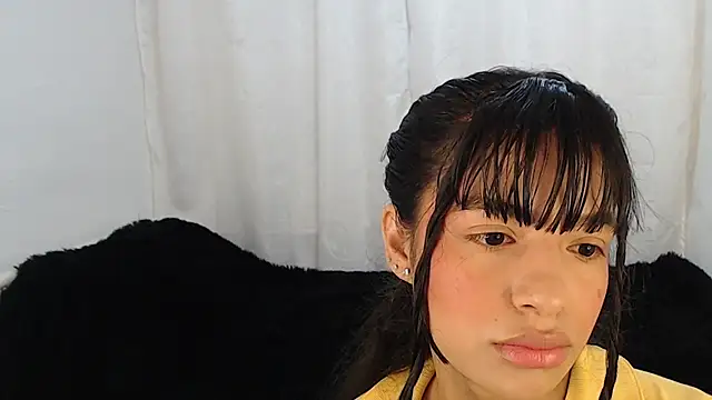 Snapshot of Liz_Galactic chatting on 01/18/25, 07:04 Liz Galactic online show from 01/18/25, 07:04