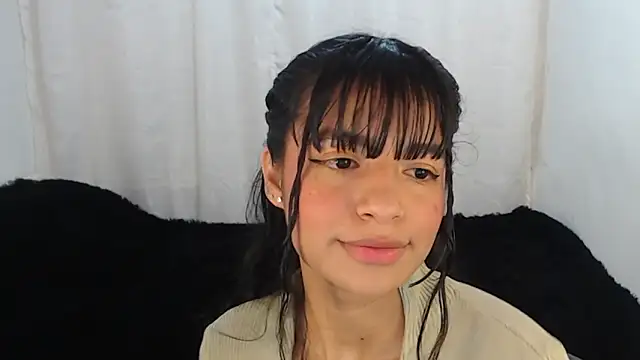 Snapshot of Liz_Galactic chatting on 02/06/25, 07:13 Liz Galactic online show from 02/06/25, 07:13