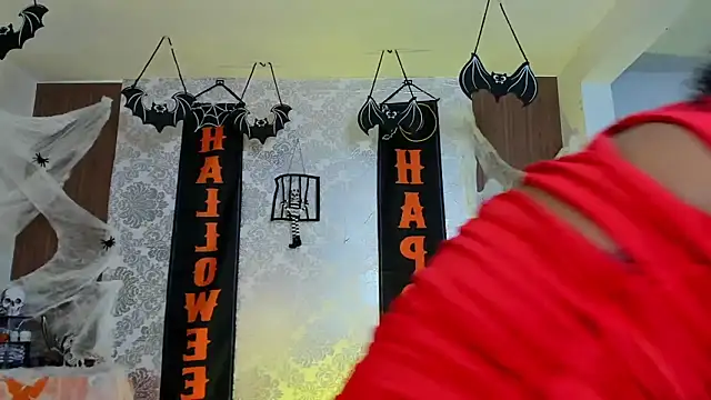 kelly thomson online show from 10/22/25, 10:53