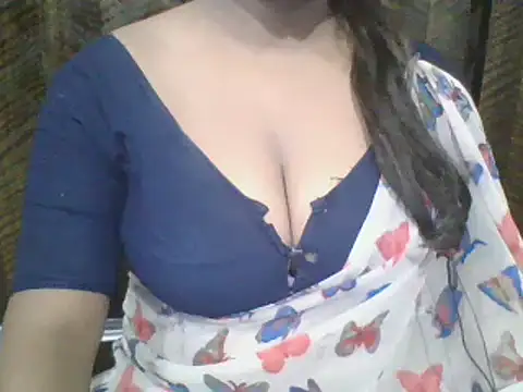 Snapshot of Mahi_love21 chatting on 12/22/24, 04:17 Mahi love21 online show from 12/22/24, 04:17