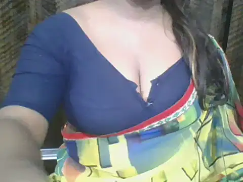 Snapshot of Mahi_love21 chatting on 12/23/24, 08:36 Mahi love21 online show from 12/23/24, 08:36