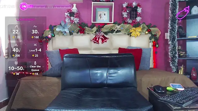 Snapshot of sharoll_nasty chatting on 12/19/24, 07:40 sharoll nasty online show from 12/19/24, 07:40