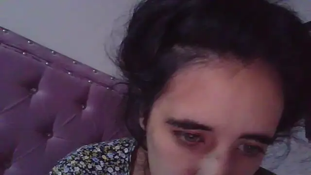 Snapshot of annarose19 chatting on 01/17/25, 11:29 annarose19 online show from 01/17/25, 11:29