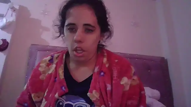 Snapshot of annarose19 chatting on 03/18/25, 02:58 annarose19 online show from 03/18/25, 02:58