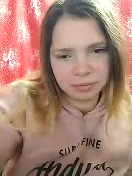 Zuli Kiska online show from 12/15/24, 11:55