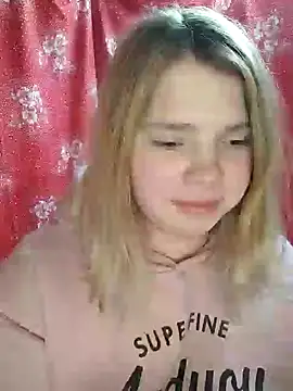 Zuli Kiska online show from 12/27/24, 07:57